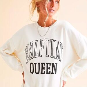 White Crow Halftime Queen pullover